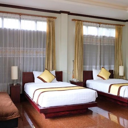 Luang Prabang Inn מראה חיצוני תמונה