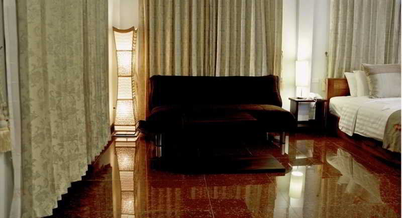 Luang Prabang Inn מראה חיצוני תמונה